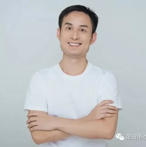 国家二级心理咨询师--郑老师