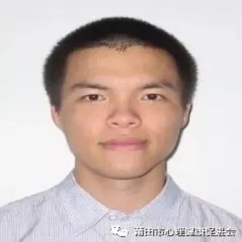 国家二级心理咨询师--傅老师